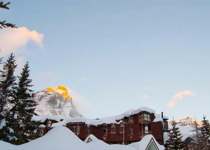 Апартаменты Alpine Glow - Sophisticated In - Out