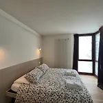 Alpine Glow - Sophisticated In - Out Appartement *