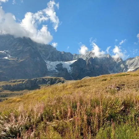 Alpine Glow - Sophisticated In - Out Apartmán *